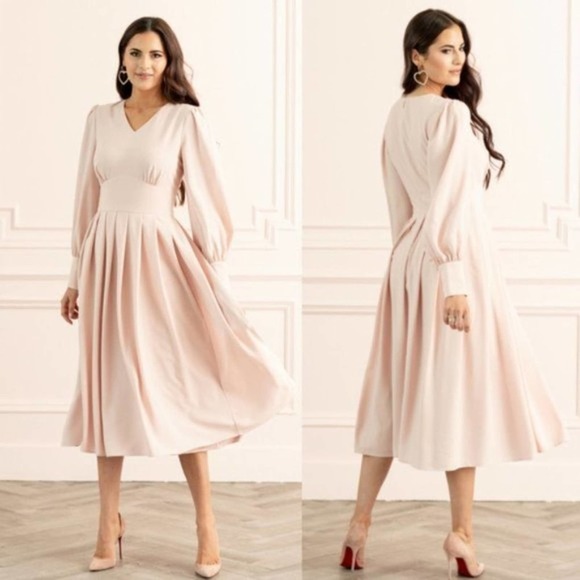 Rachel Parcell Dresses & Skirts - Rachel Parcell NEW Soft Pleat Dress